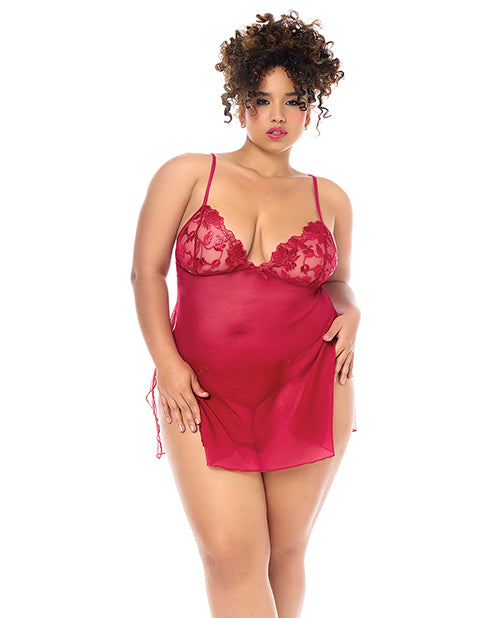 The Soft Hum Luxe Babydoll w/Adjustable Straps & G-String - Red 1X/2X